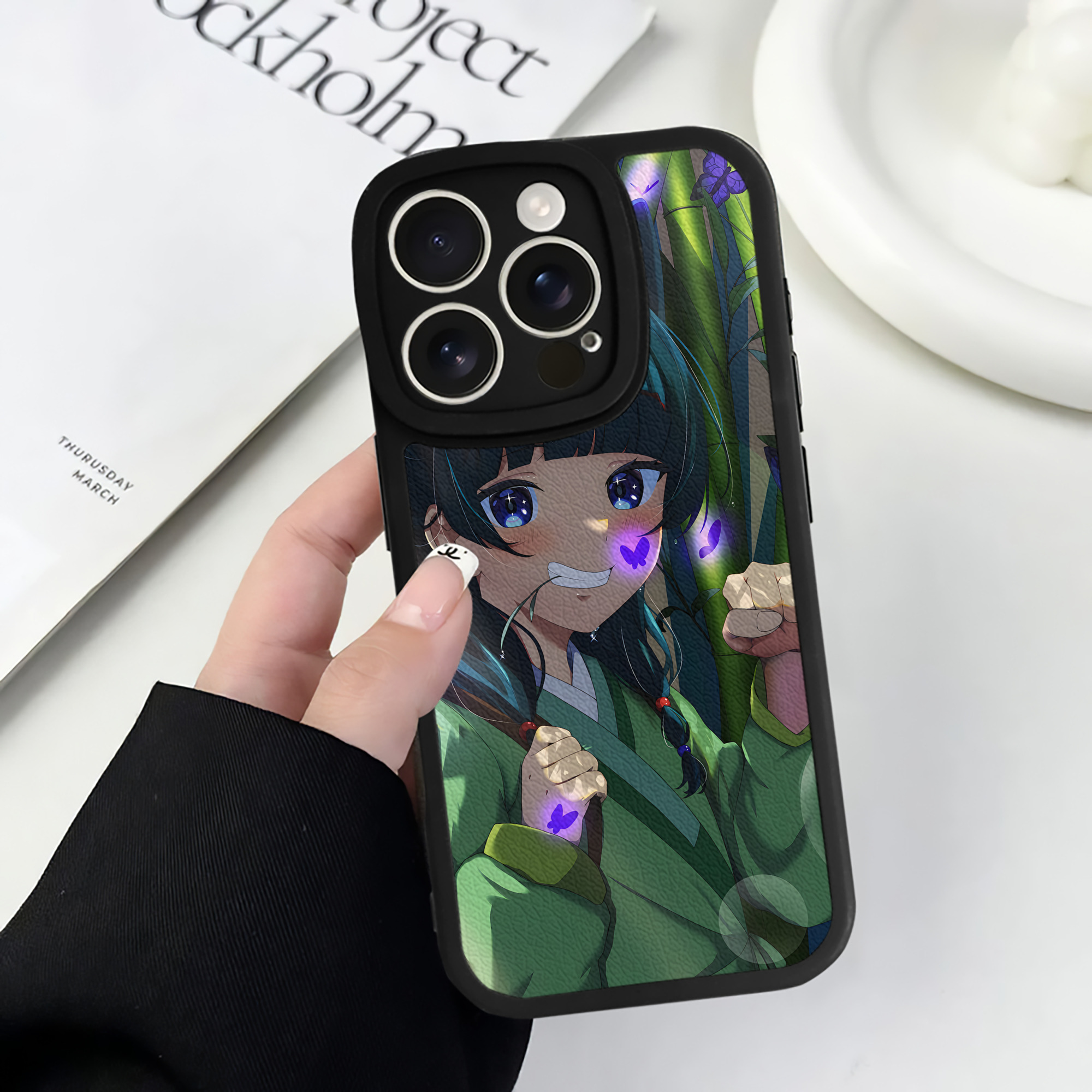 （画像用） 薬屋のひとりごと The Apothecary Diaries 【iPhone 16シリーズ対応】シリコンスマホケース（レザー調） 材質：シリコン